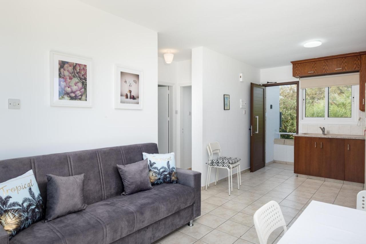 Oceanview Apartment لارنكا المظهر الخارجي الصورة